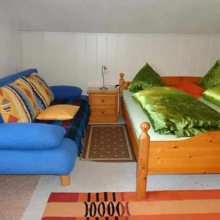 Guest house Gastehaus Eschenhof 3*