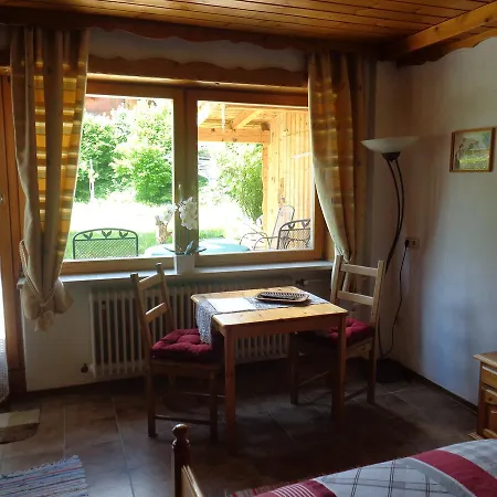Gastehaus Eschenhof 3*