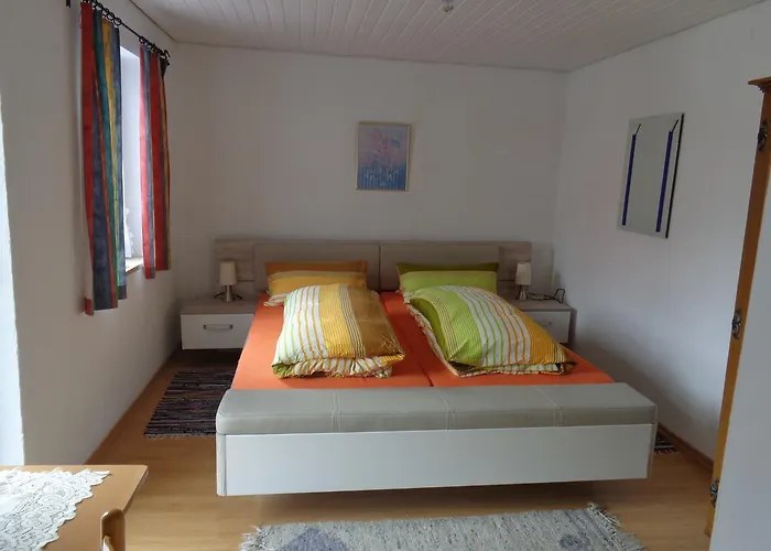 Gaestehaus Eschenhof 3*